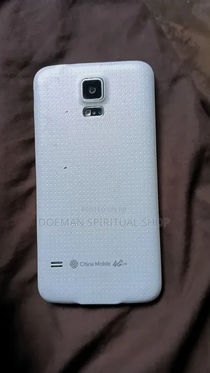 Samsung Galaxy S5 32 GB White