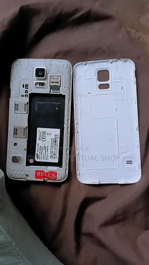 Samsung Galaxy S5 32 GB White
