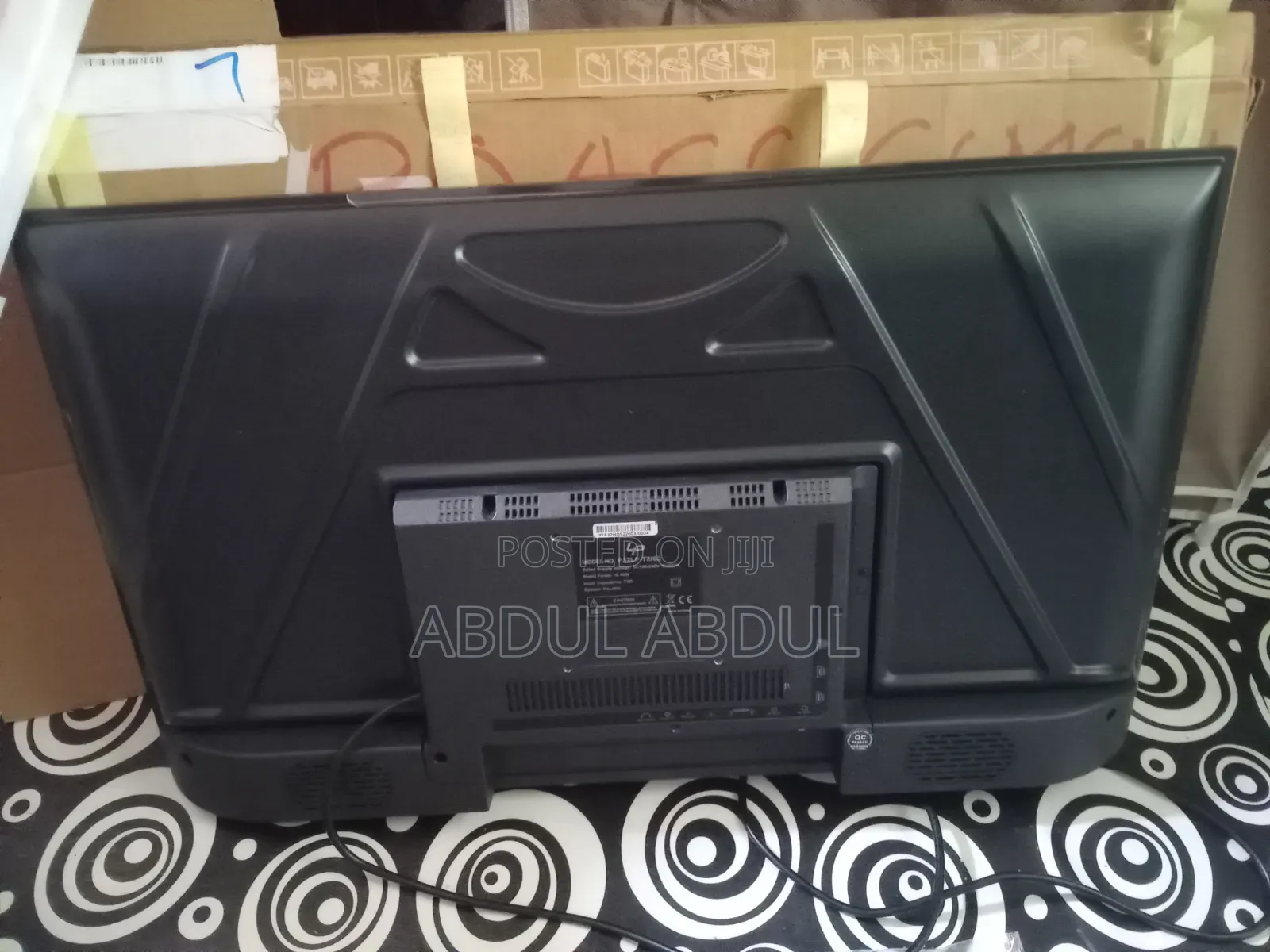 LP 32" Inch TV