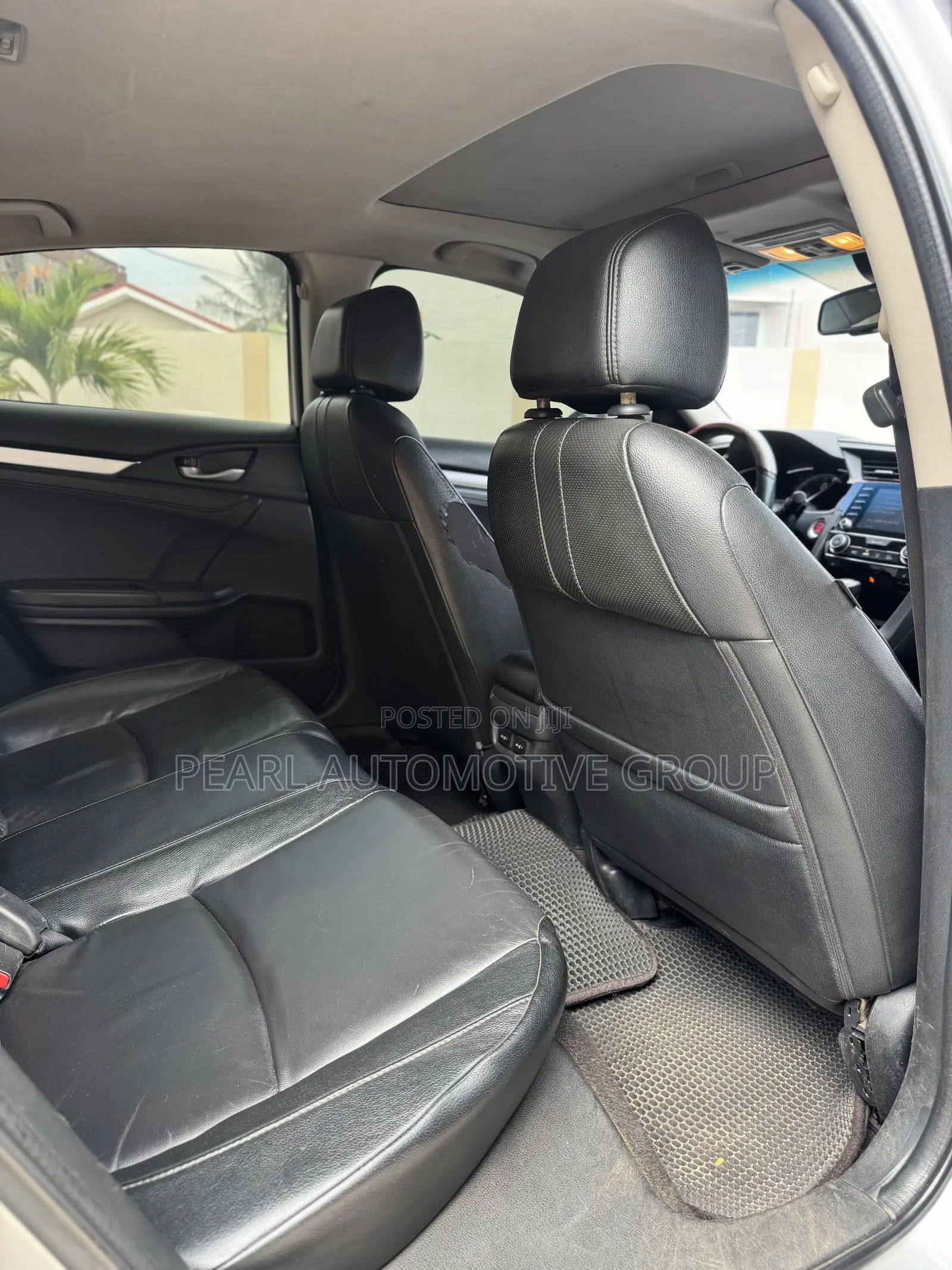 Honda Civic Touring 4dr Sedan (1.5L 4cyl) 2017 Silver