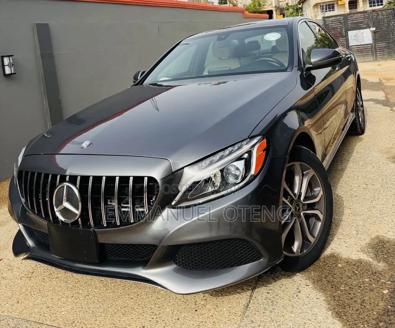 Mercedes-Benz C300 2018 Gray