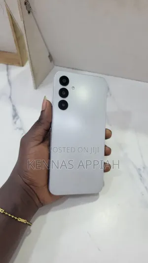 Samsung Galaxy A16 128 GB Gray