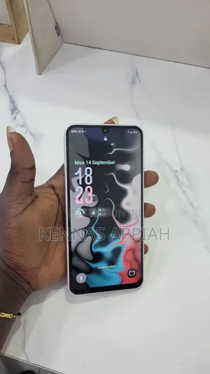 Samsung Galaxy A16 128 GB Gray