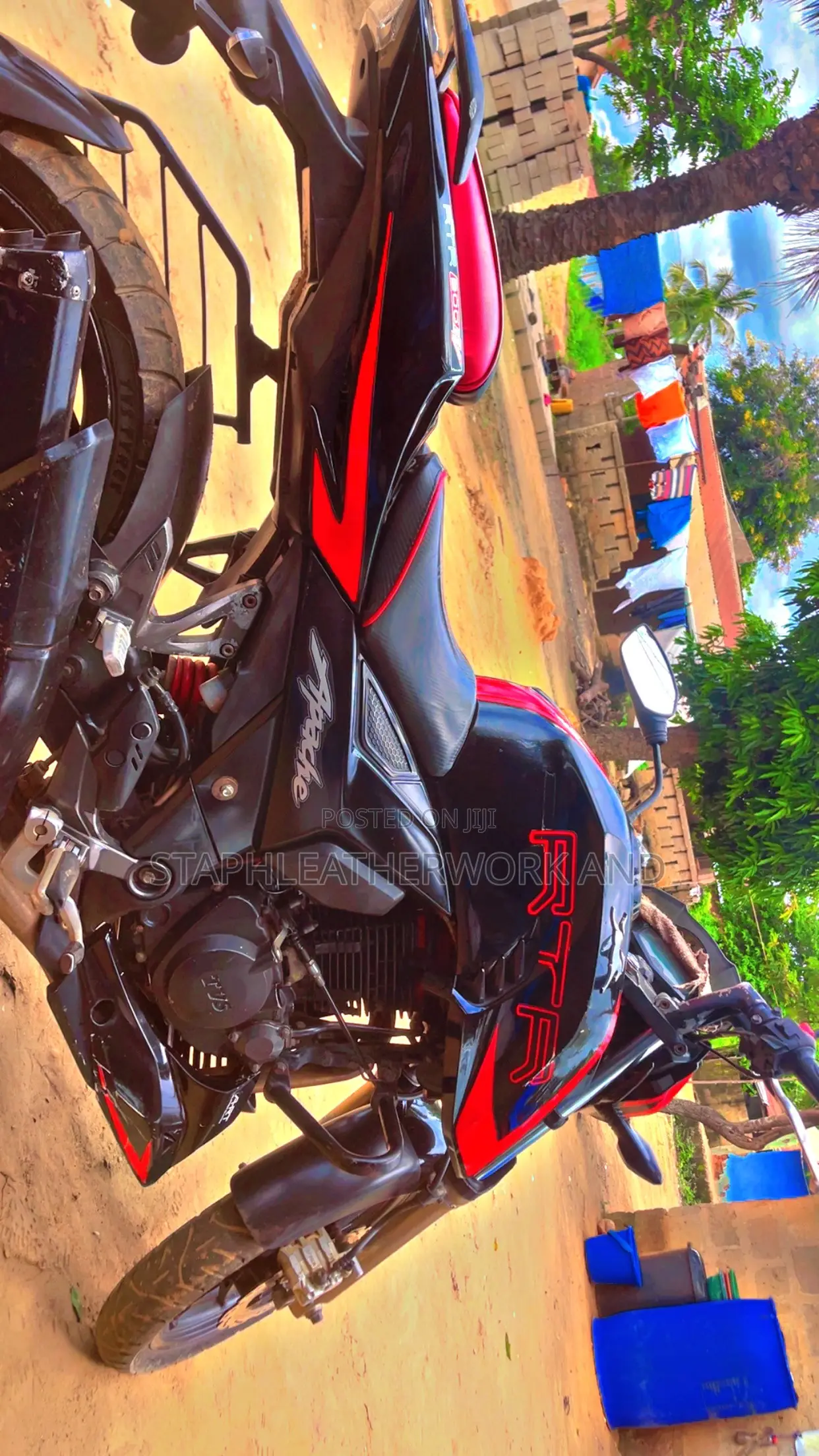 TVS Apache 180 RTR 2025 Red