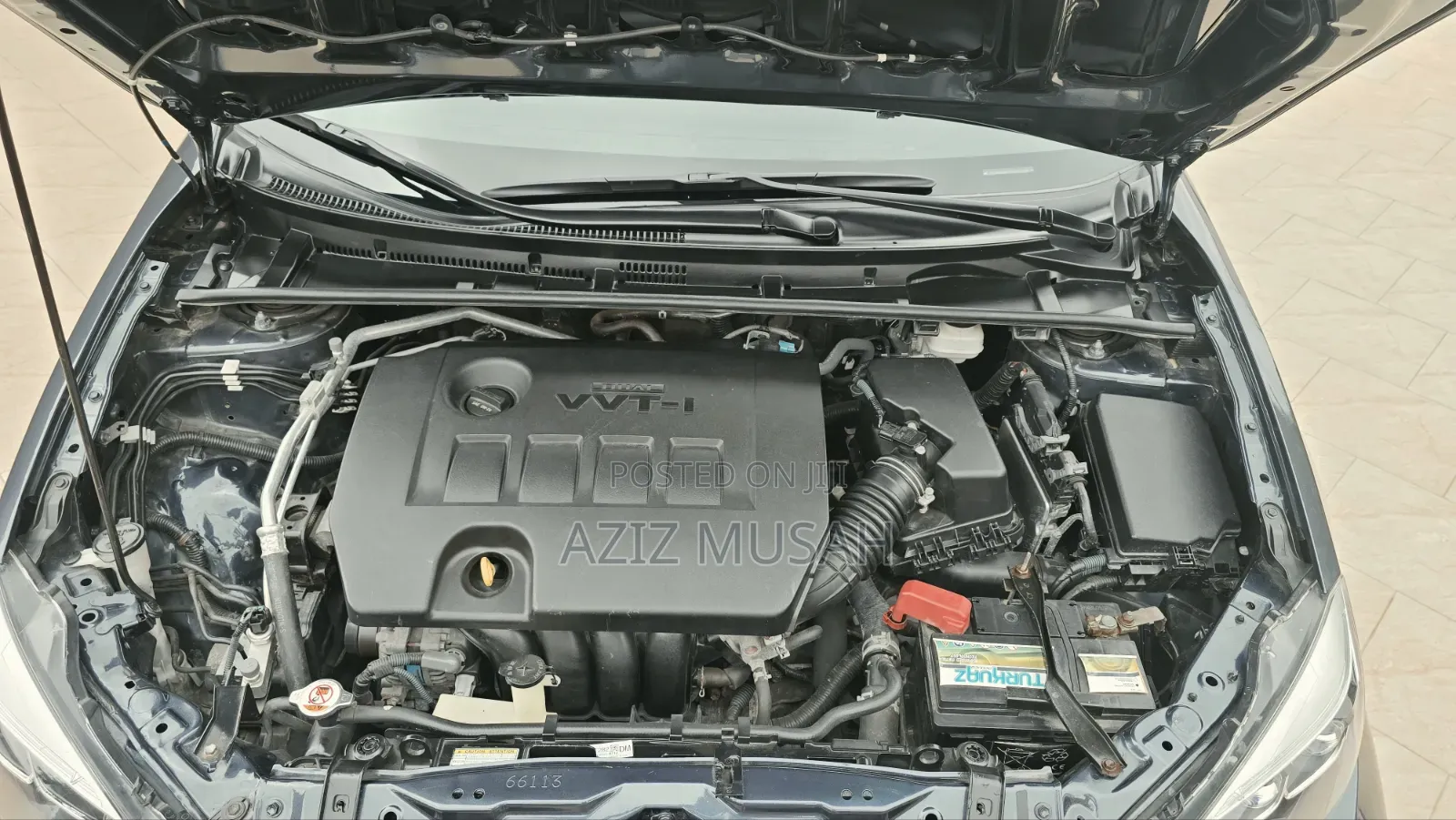 Toyota Corolla XSE 4dr Sedan (1.8L 4cyl CVT) 2017 Gray