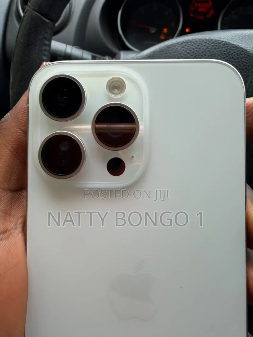 Apple iPhone 15 Pro Max 256 GB White