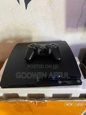 PlayStation 4 1TB 20 Games on It
