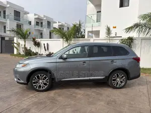 Mitsubishi Outlander ES AWC 2016 Gray