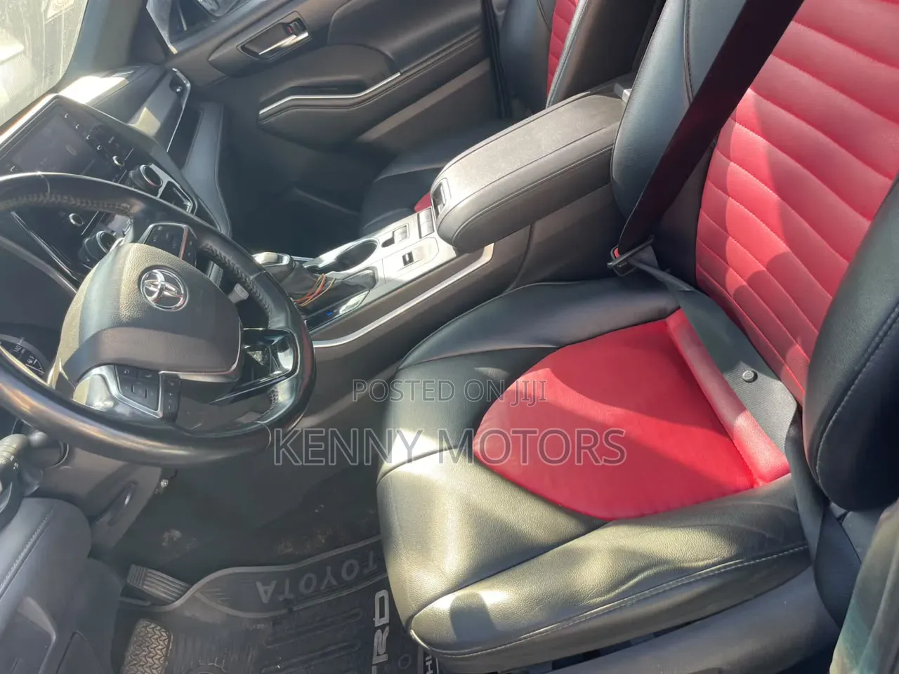 Toyota Highlander XLE AWD 2020 Silver