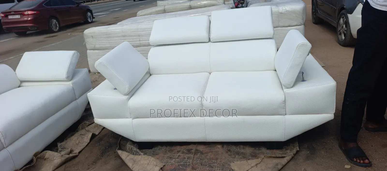 L- Shape Adjustable Headrests Set