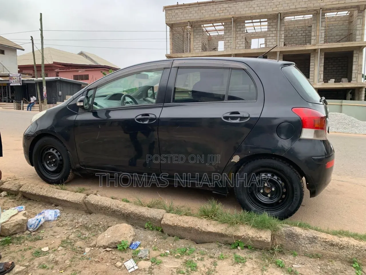 Toyota Vitz 1.5 FWD 5dr 2010 Black