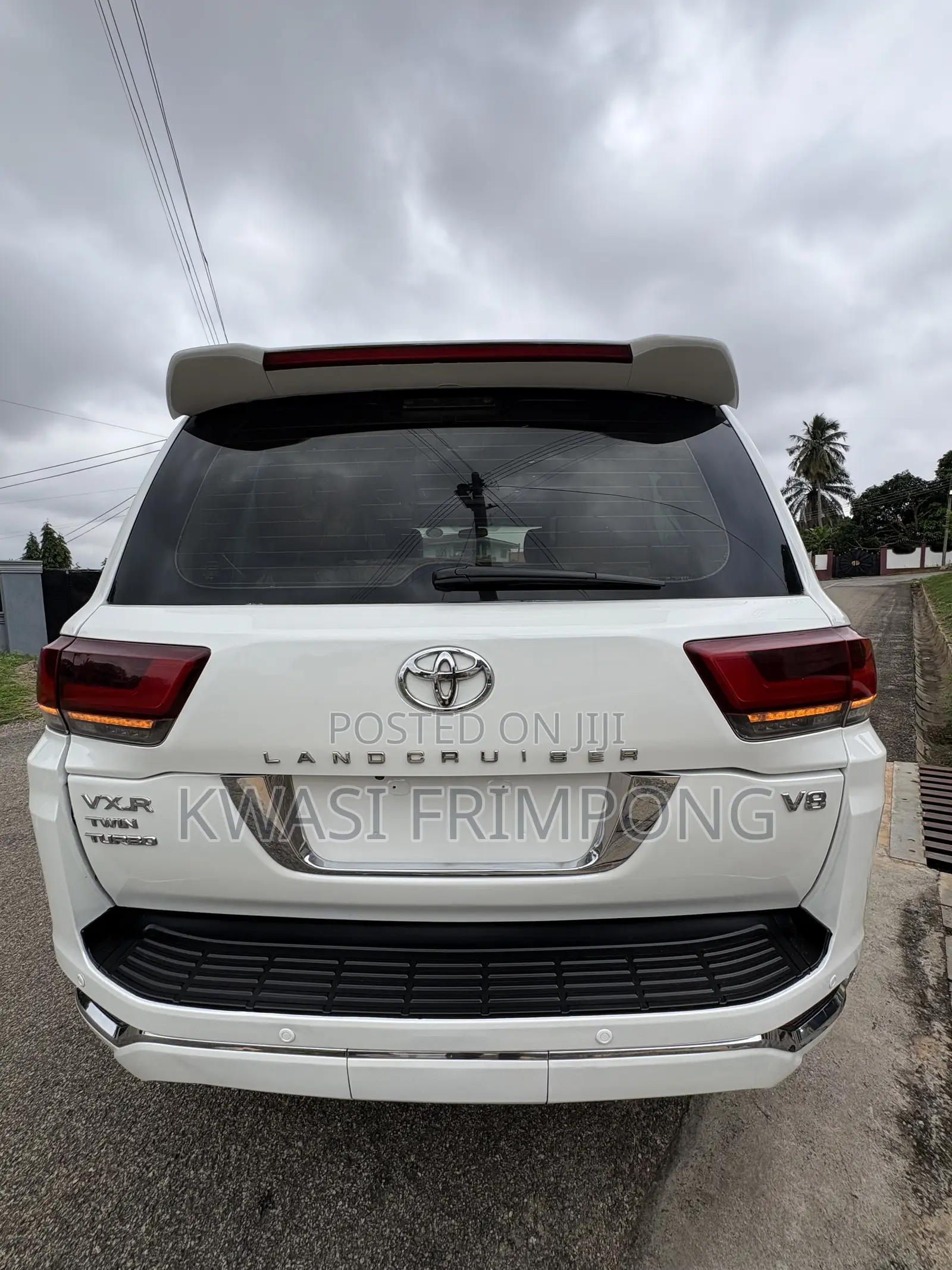 Toyota Land Cruiser 2017 White