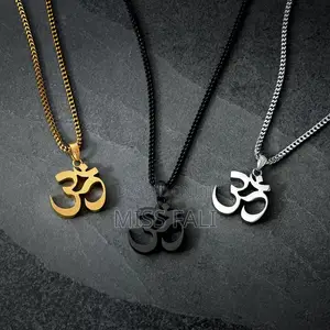Ohm Noir Pendant Necklace