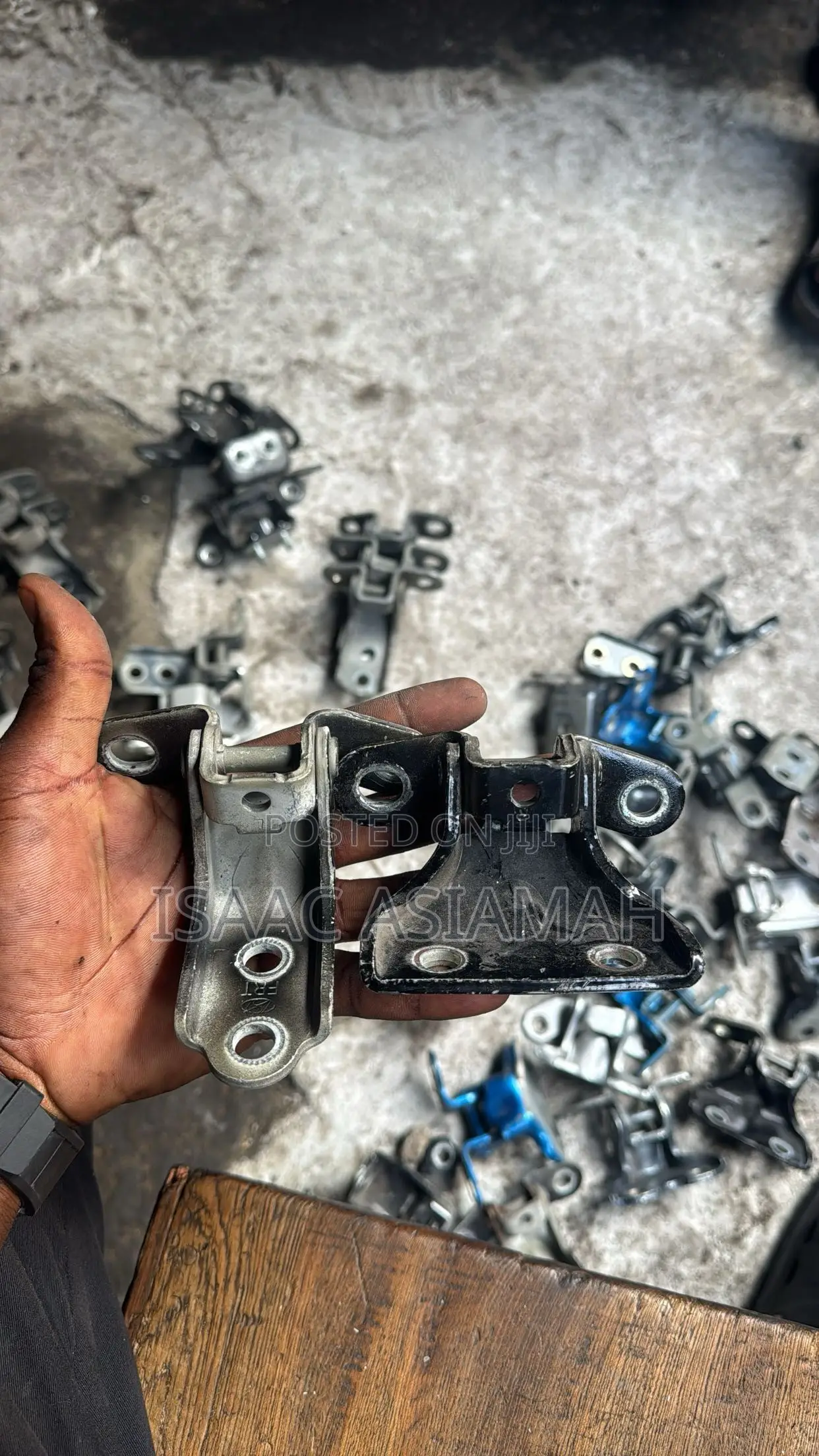 Sportage 2011,2012,2013,2014,2015,2016,2017,2018,2019,2020 Door Hinges