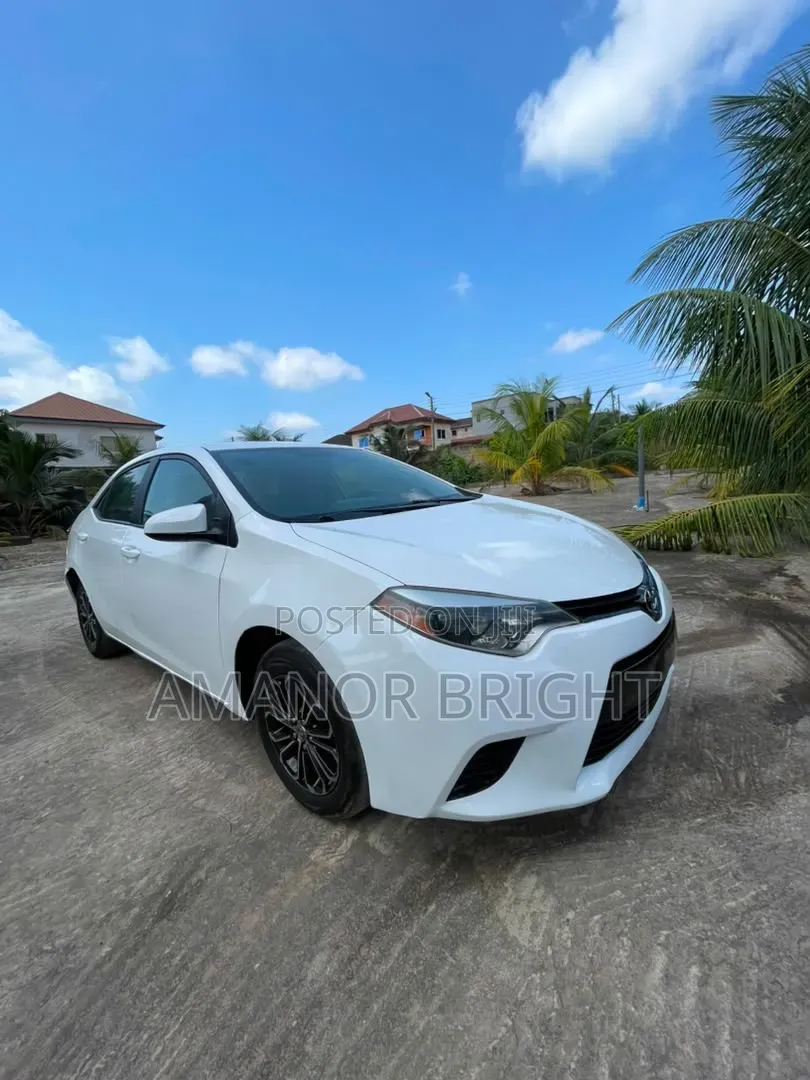 Toyota Corolla 2014 White