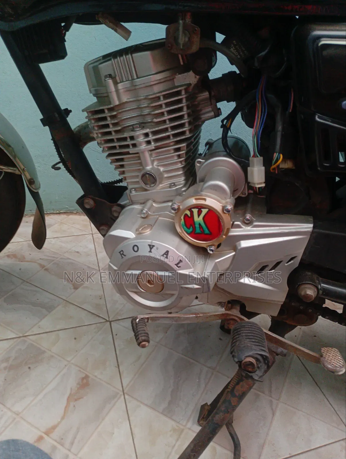 Royal Motorcycle 2024 Black