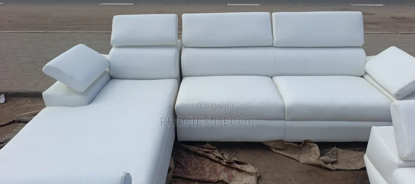 L- Shape Adjustable Headrests Set