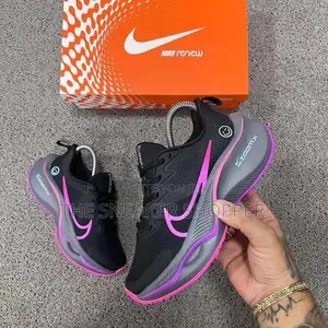 ZoomX Black Pink