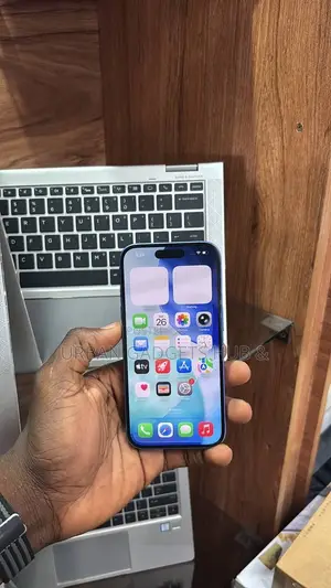 Apple iPhone 16 128 GB Black