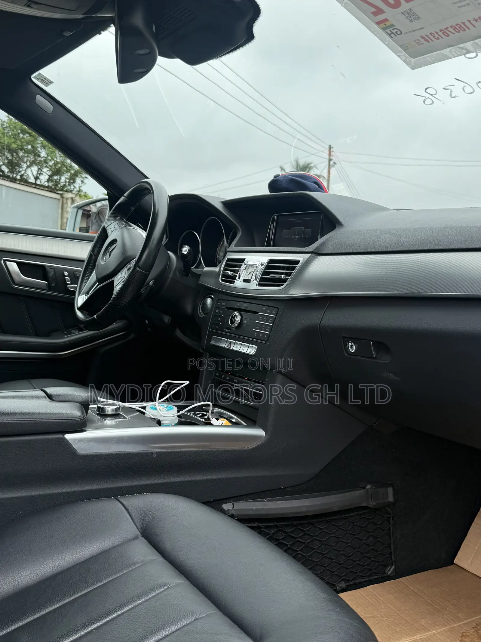 Mercedes-Benz E300 2015 Silver