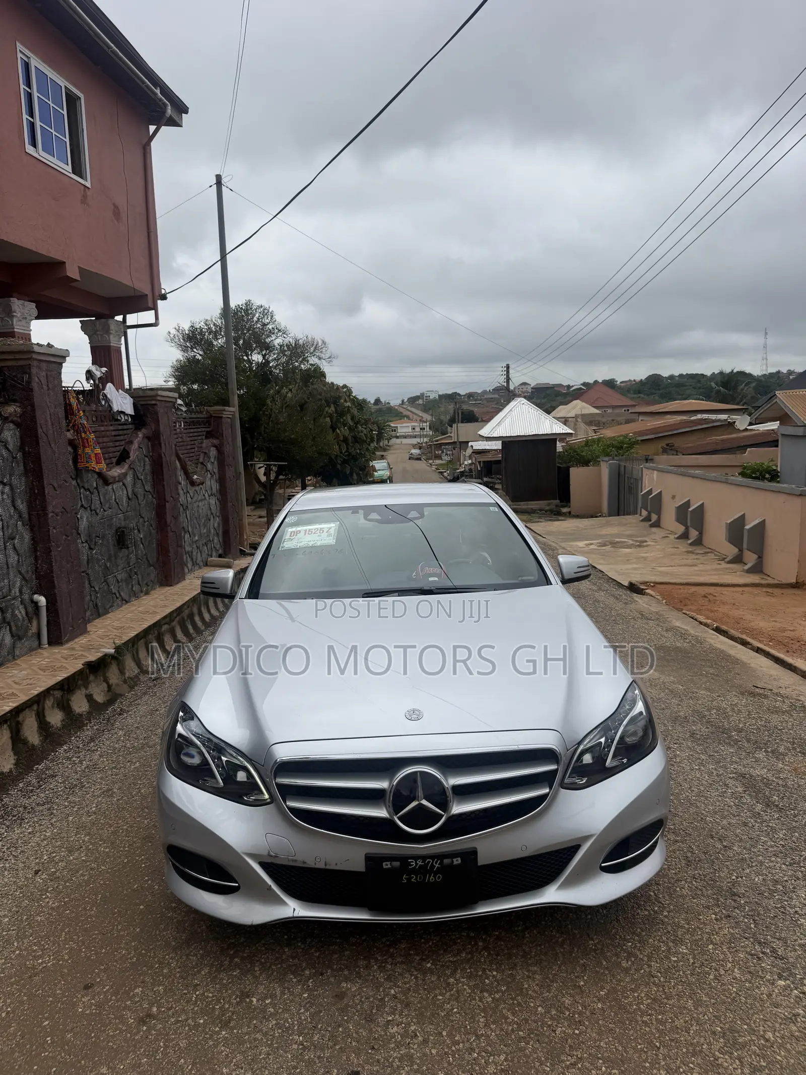 Mercedes-Benz E300 2015 Silver