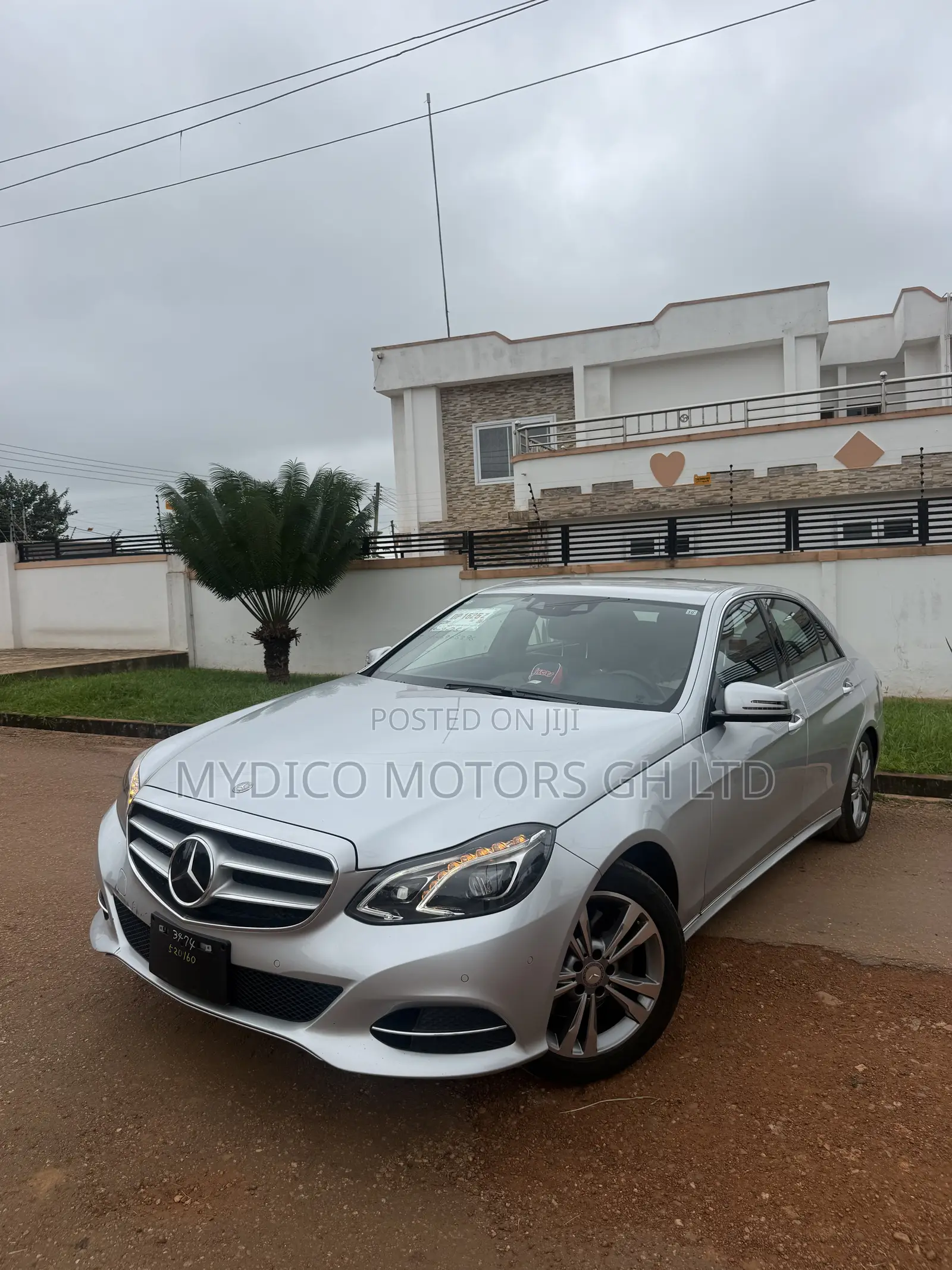 Mercedes-Benz E300 2015 Silver