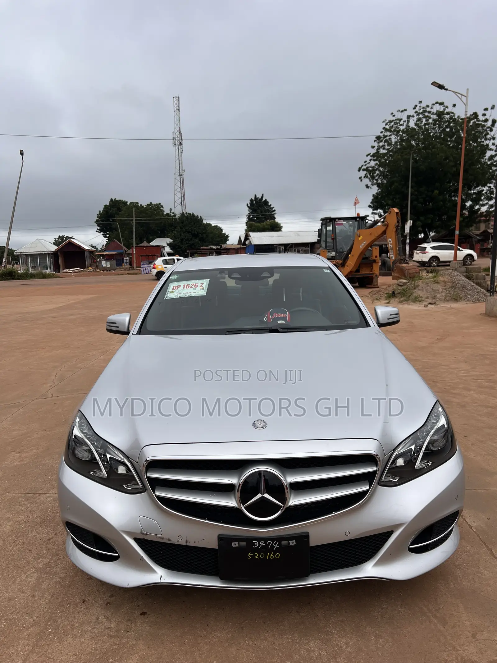 Mercedes-Benz E300 2015 Silver