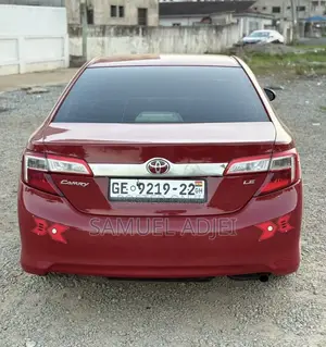 Toyota Camry 2014 Red