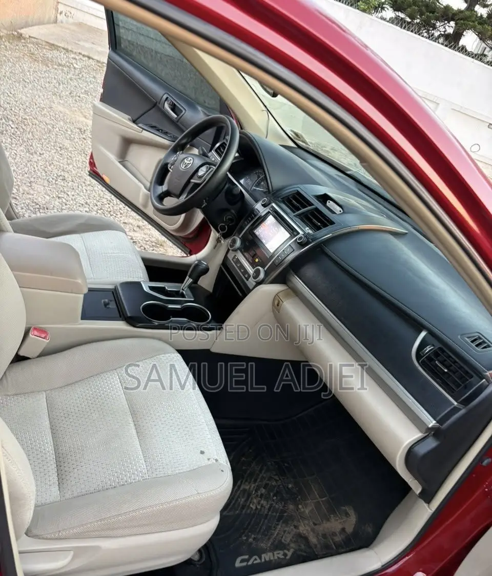 Toyota Camry 2014 Red