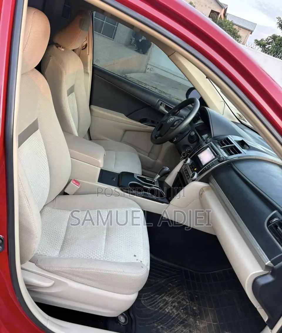 Toyota Camry 2014 Red