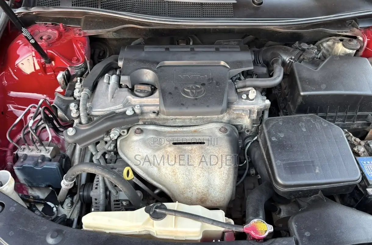 Toyota Camry 2014 Red