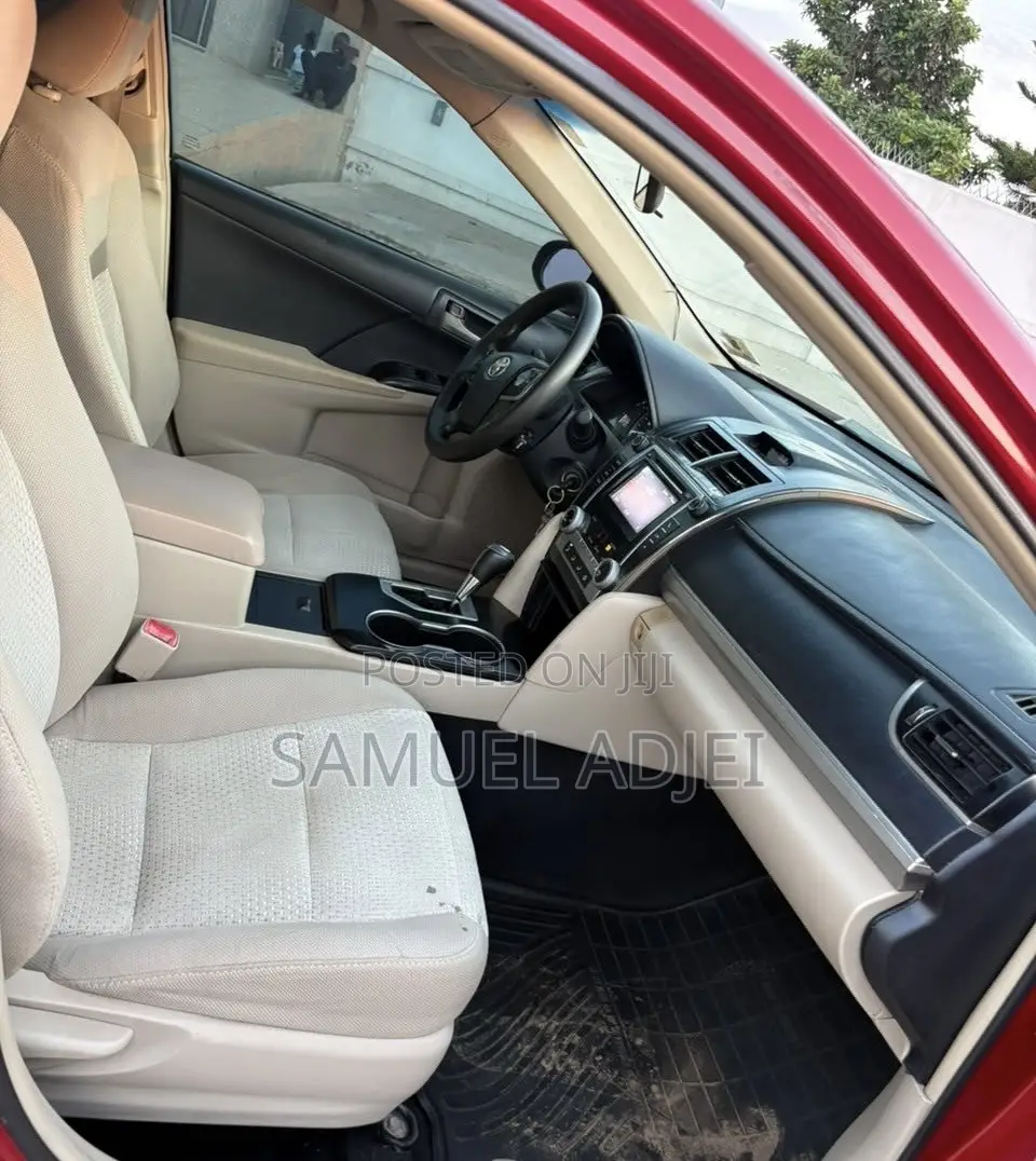 Toyota Camry 2014 Red