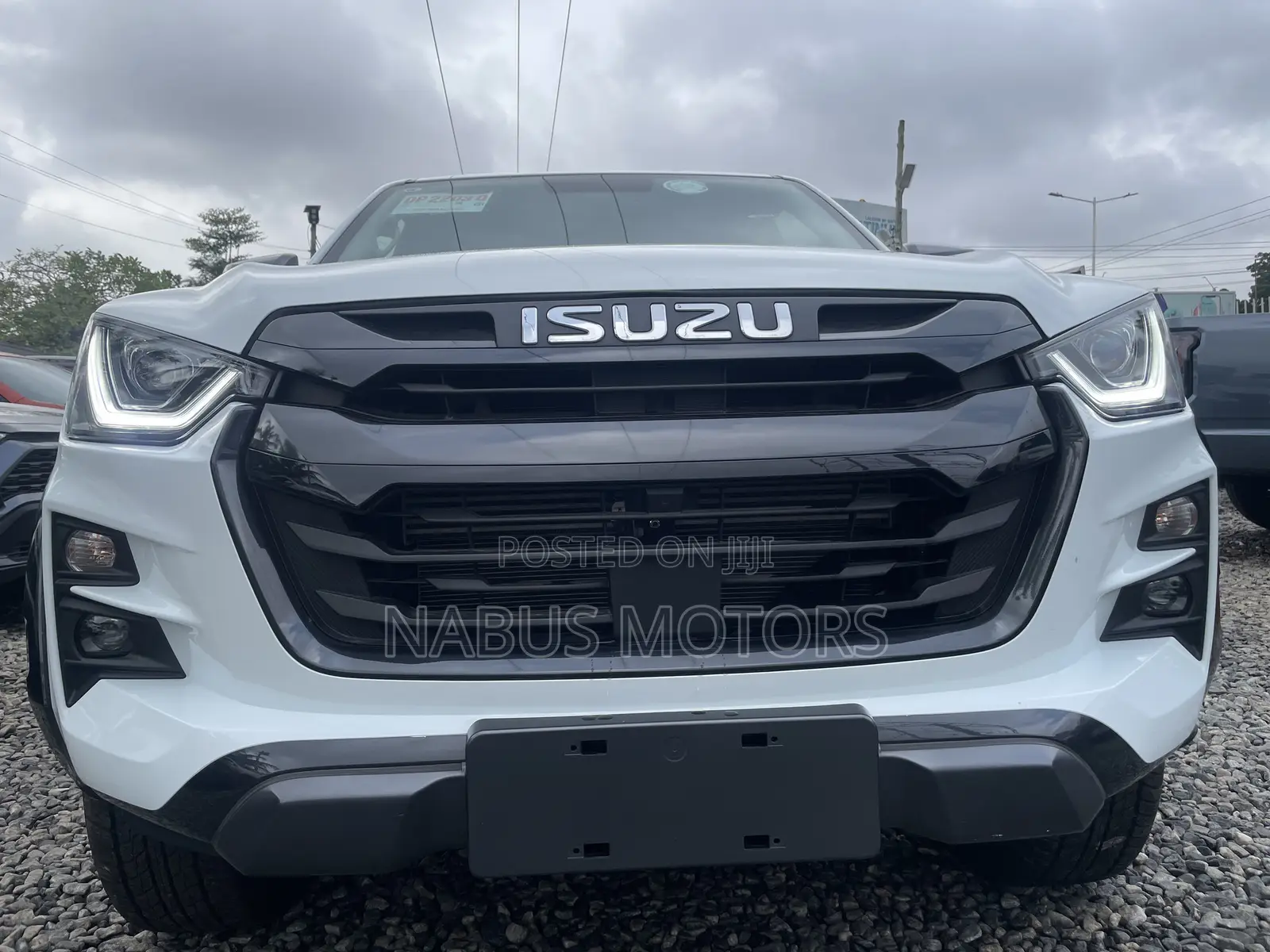 New Isuzu D-MAX 2026 White