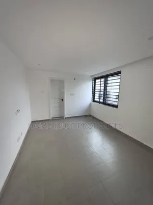 3bdrm Duplex in Kwabenya Acp for sale