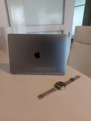 Laptop Apple MacBook Pro 2020 8GB Intel Core i5 SSD 256GB