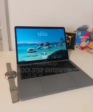 Laptop Apple MacBook Pro 2020 8GB Intel Core i5 SSD 256GB
