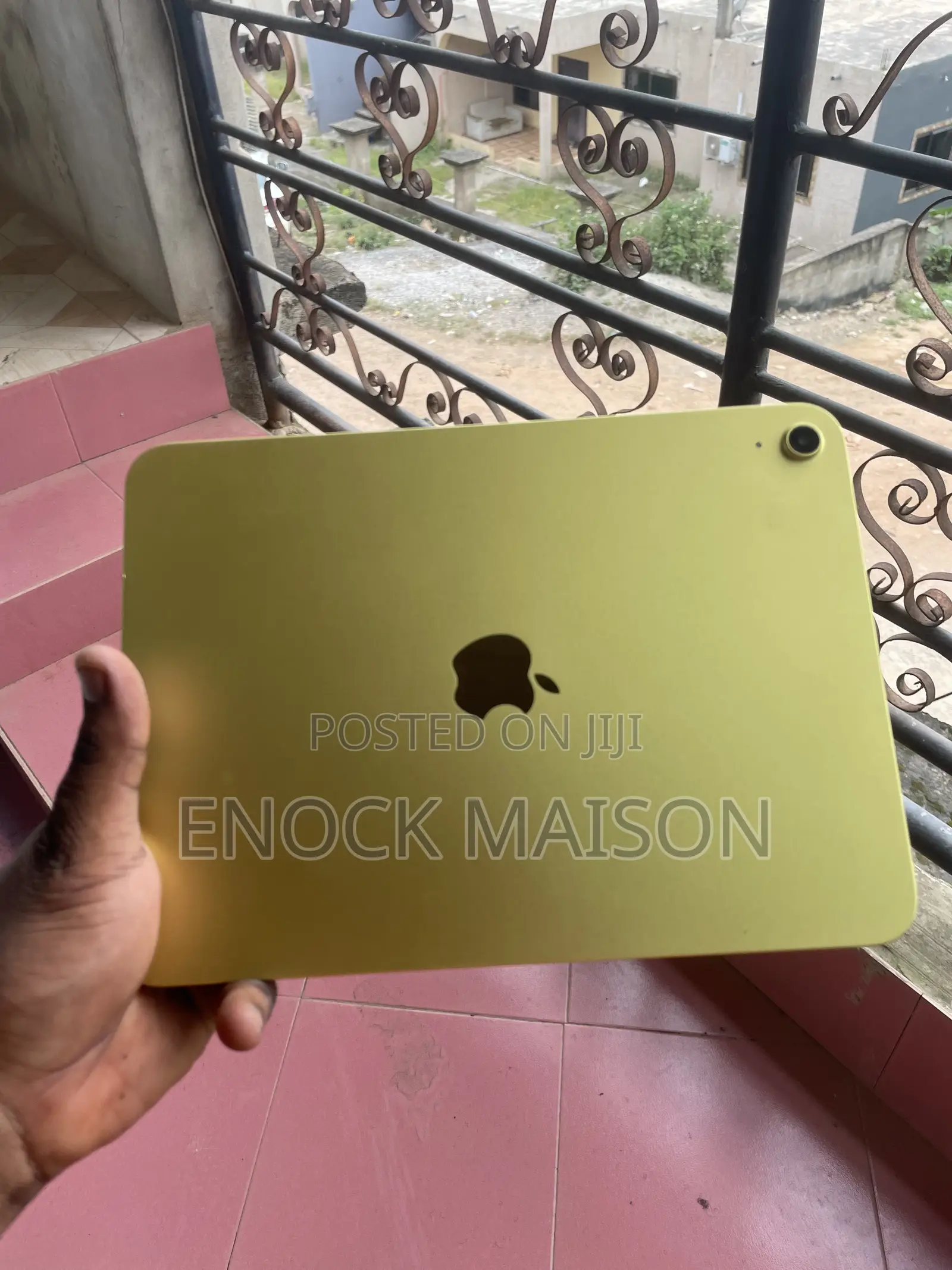 Apple iPad (2025) 128 GB Yellow