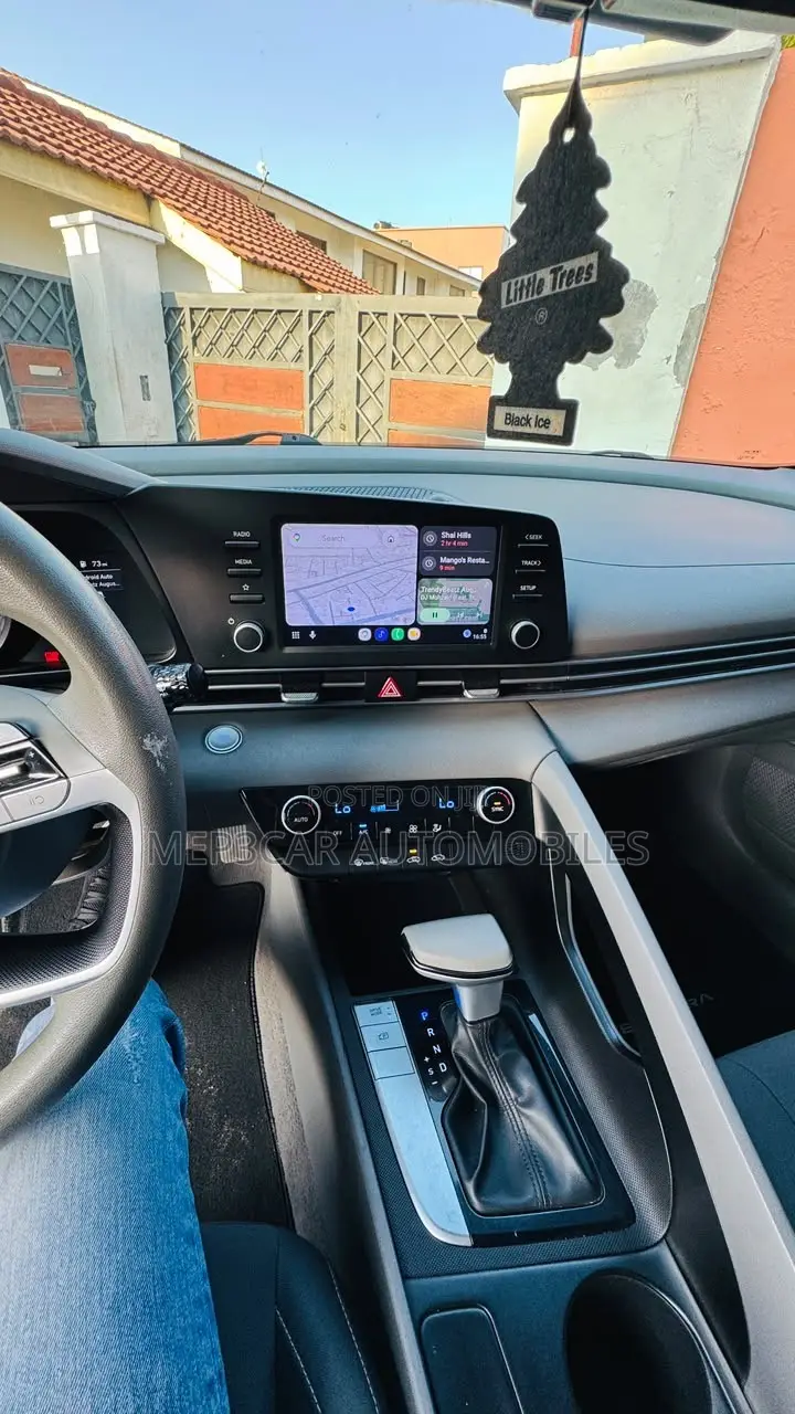 Hyundai Elantra 2021 Black