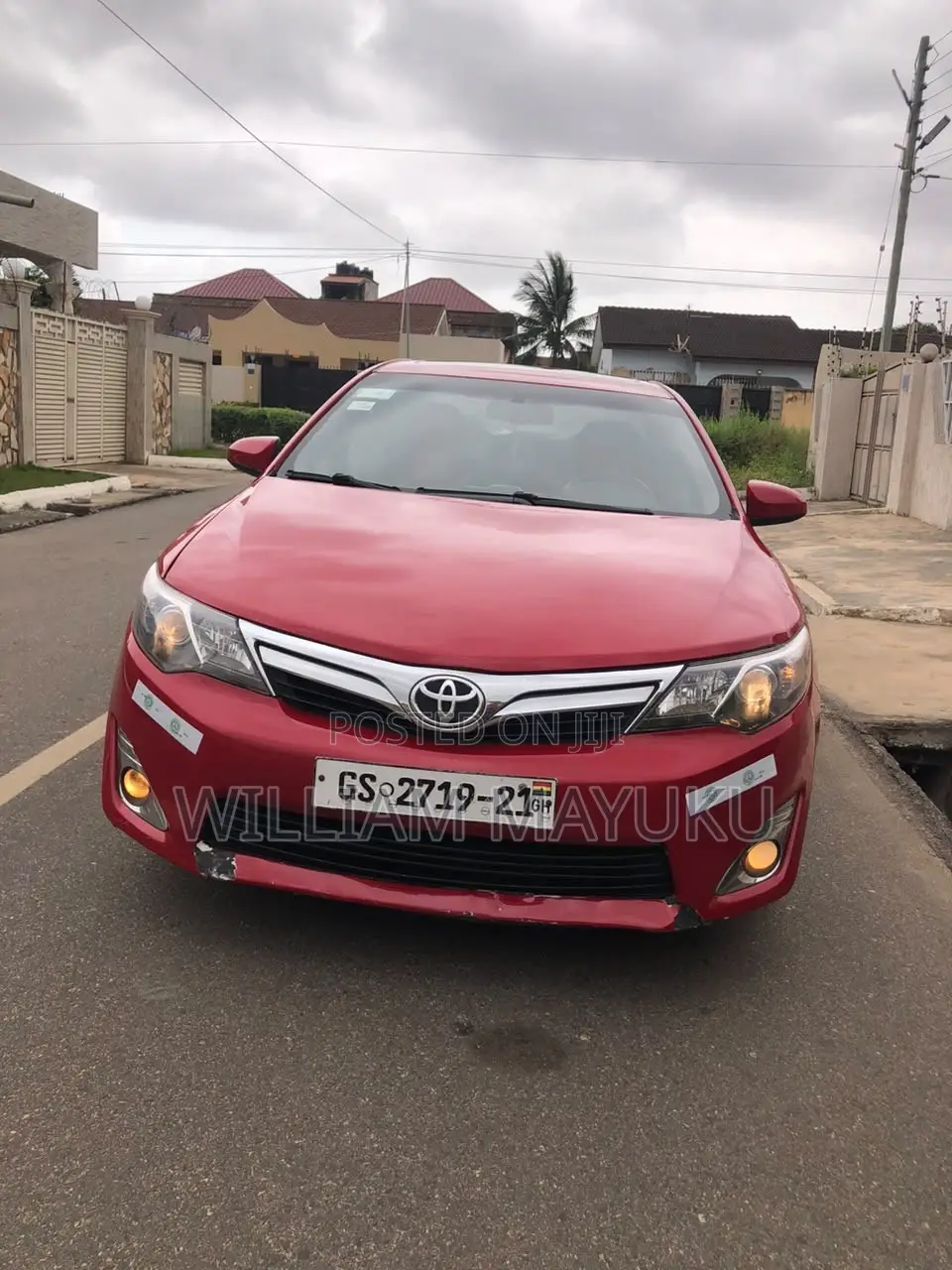 Toyota Camry LE 4dr Sedan (2.5L 4cyl 6A) 2014 Red