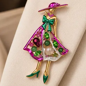 Parisienne Couture Brooch