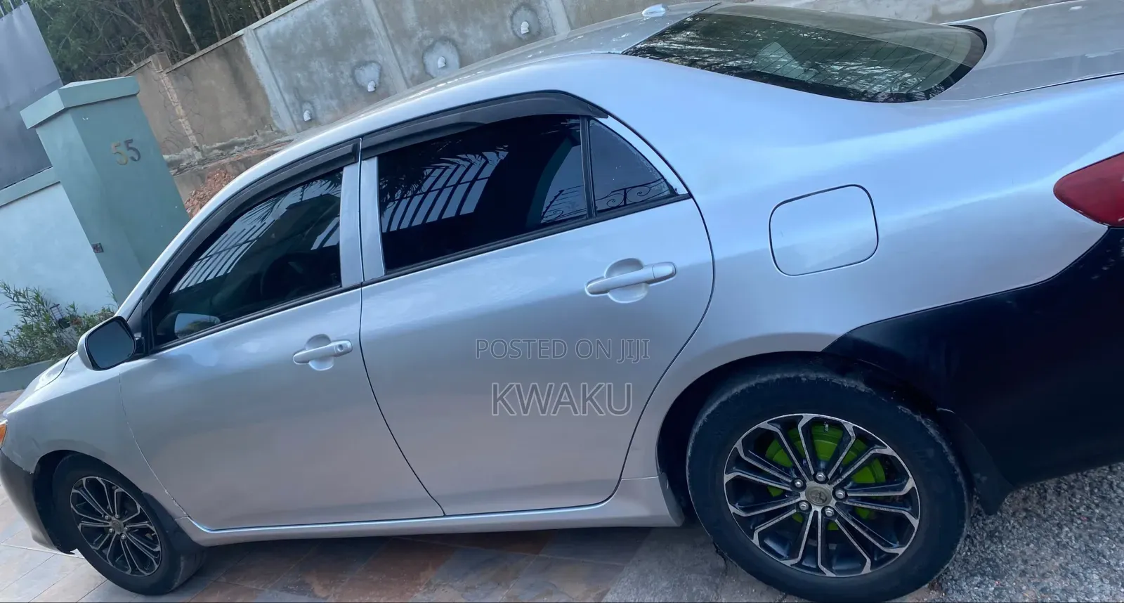 Toyota Corolla 2010 Silver