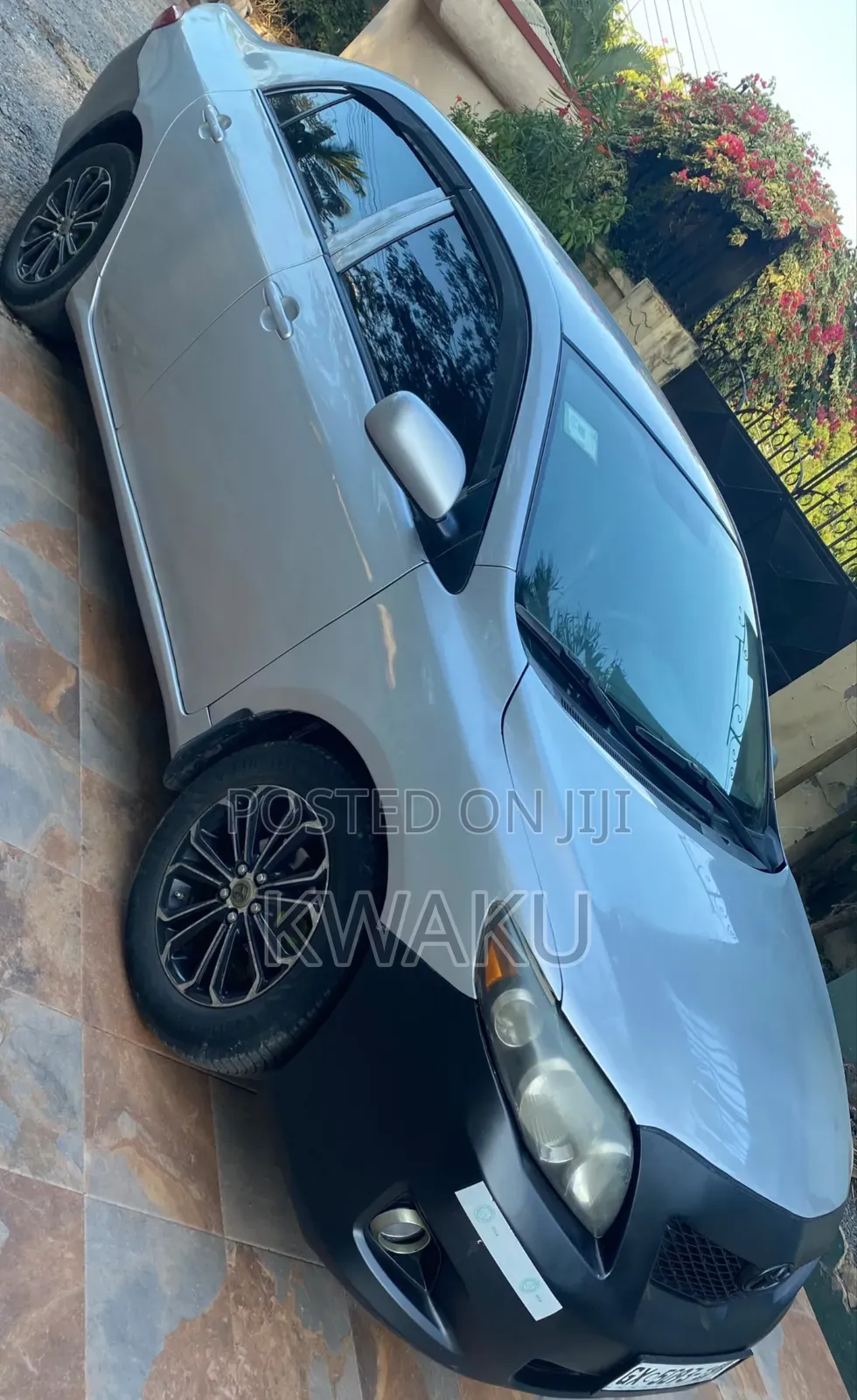 Toyota Corolla 2010 Silver