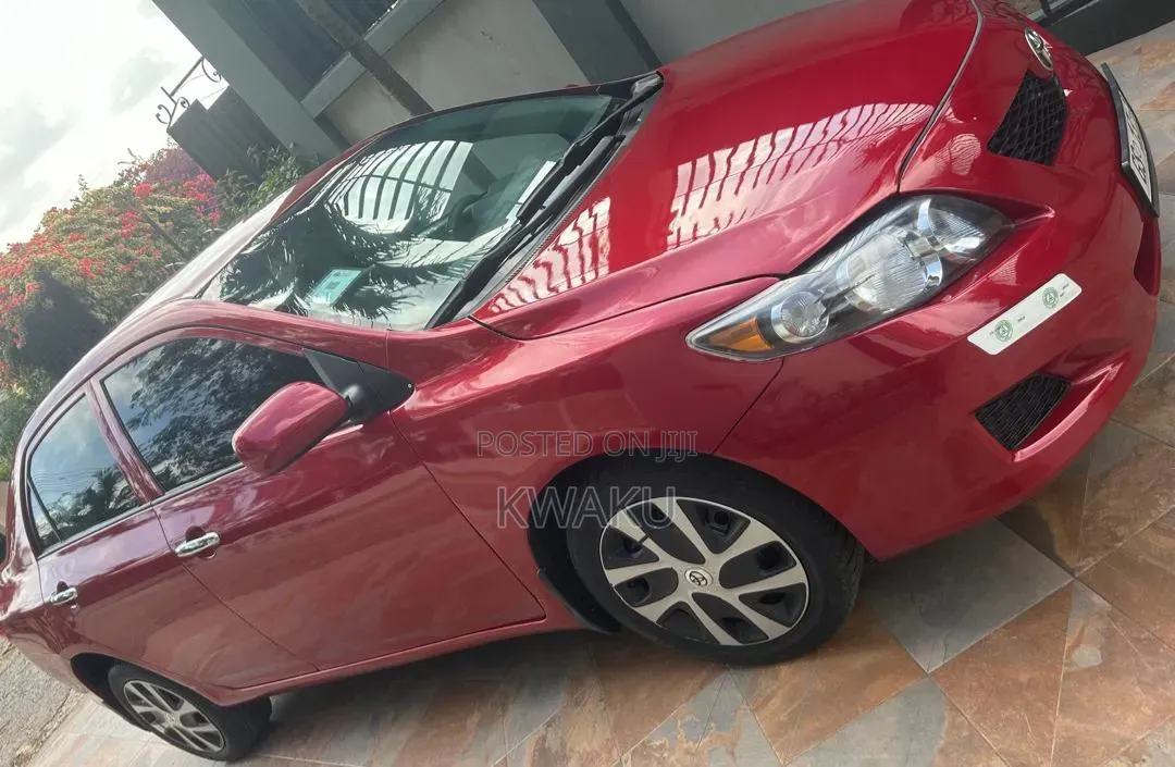 Toyota Corolla 2010 Red