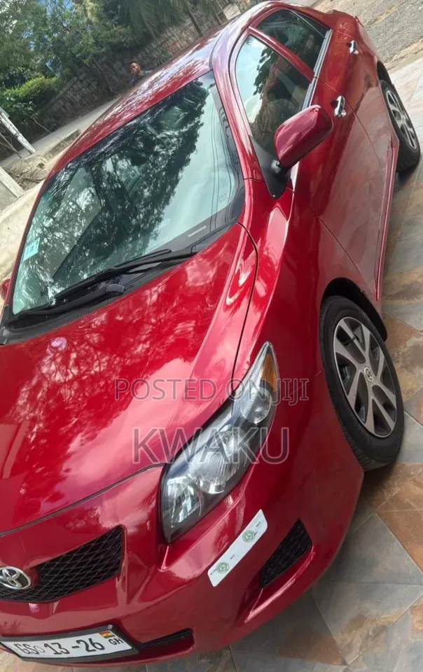 Toyota Corolla 2010 Red