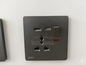 Single Socket With USB+c