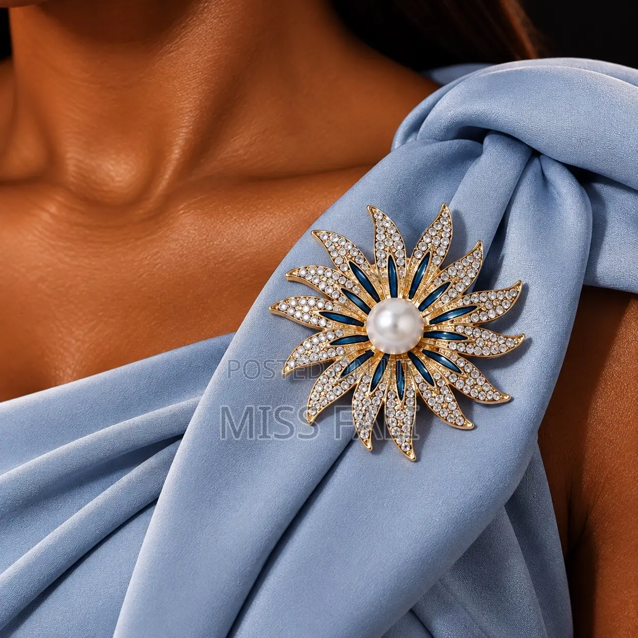 Saphire Soleil Brooch