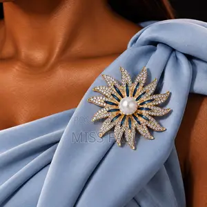 Saphire Soleil Brooch