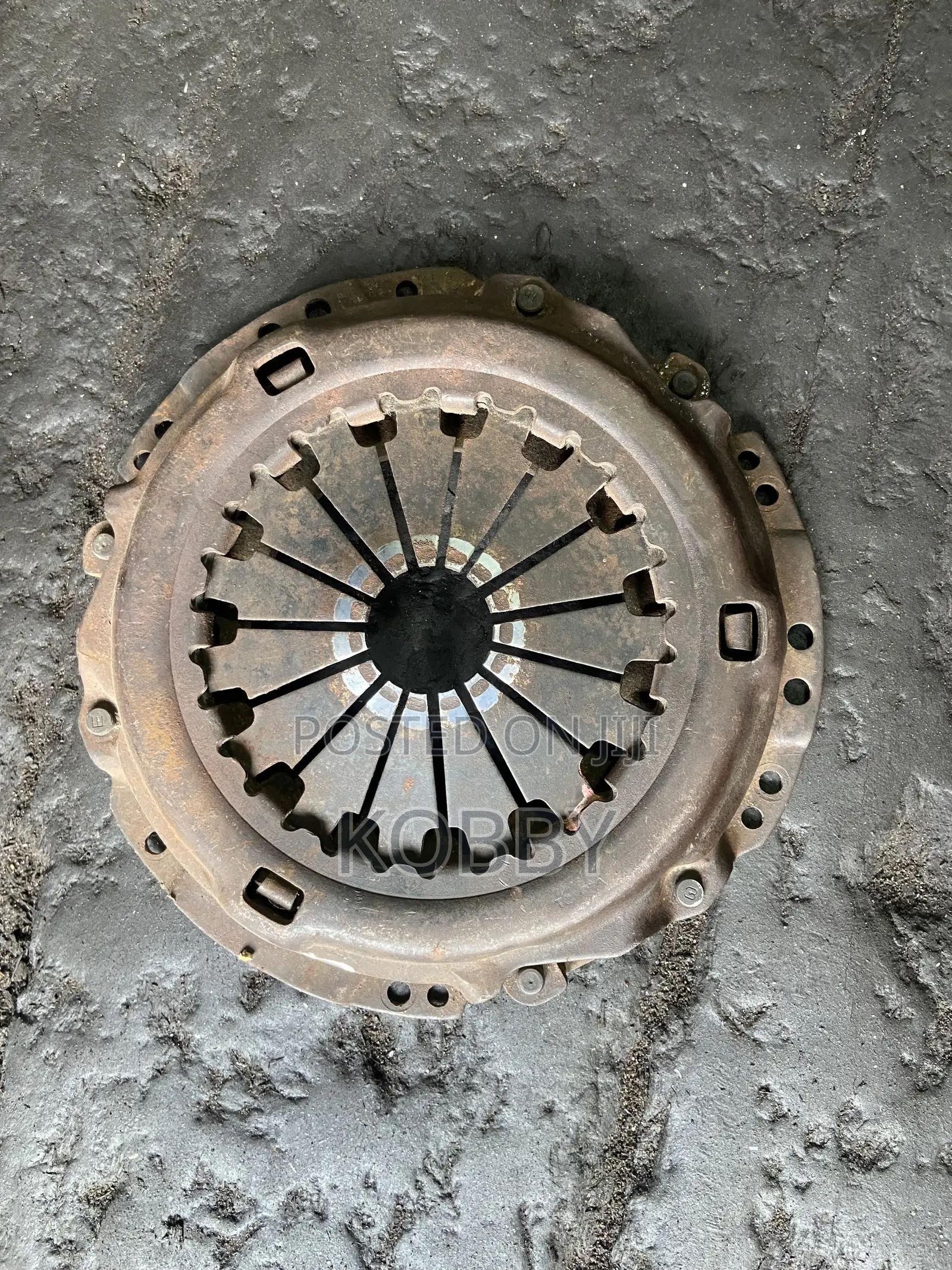 Hiace / Fish Pressure Plate/ Clutch Disc 2005-2007,2008,2009,2010,2012