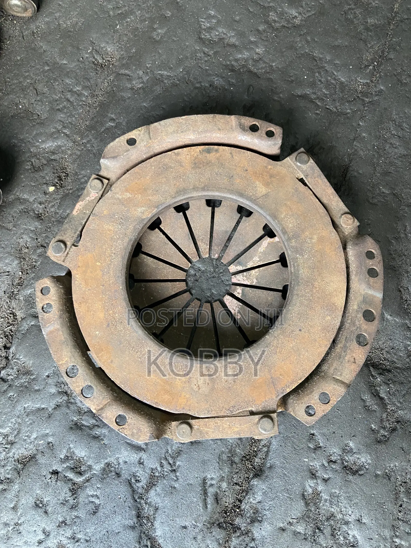 Hiace / Fish Pressure Plate/ Clutch Disc 2005-2007,2008,2009,2010,2012