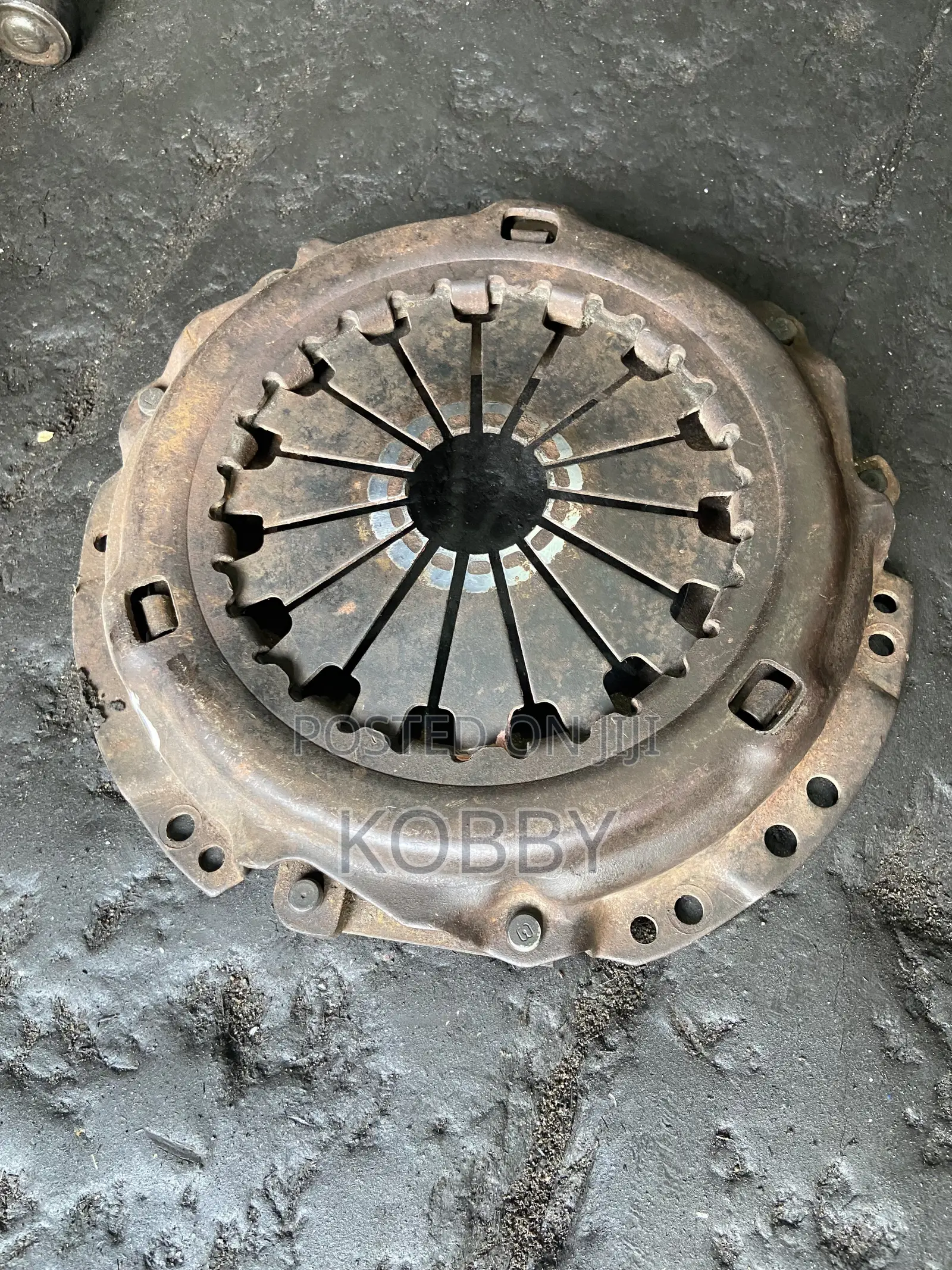 Hiace / Fish Pressure Plate/ Clutch Disc 2005-2007,2008,2009,2010,2012